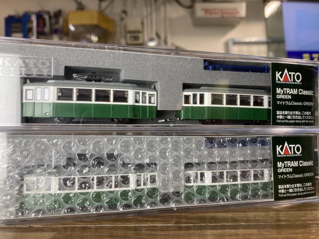 KATO 14-806-2 マイトラムClassic GREEN