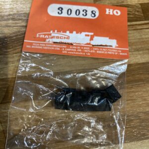 Frateschi 30038   coupler-mount/adaptor set for Kadee couplers for G12