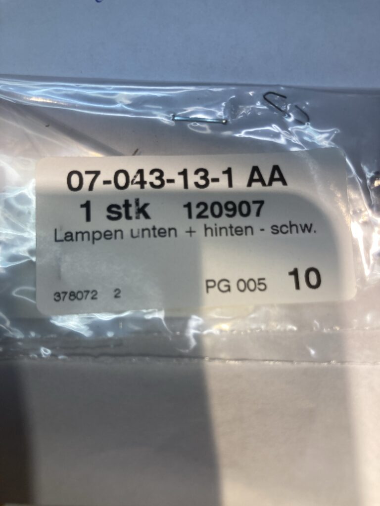 ROCO 120907 Lampen unten + hinten - schwarz