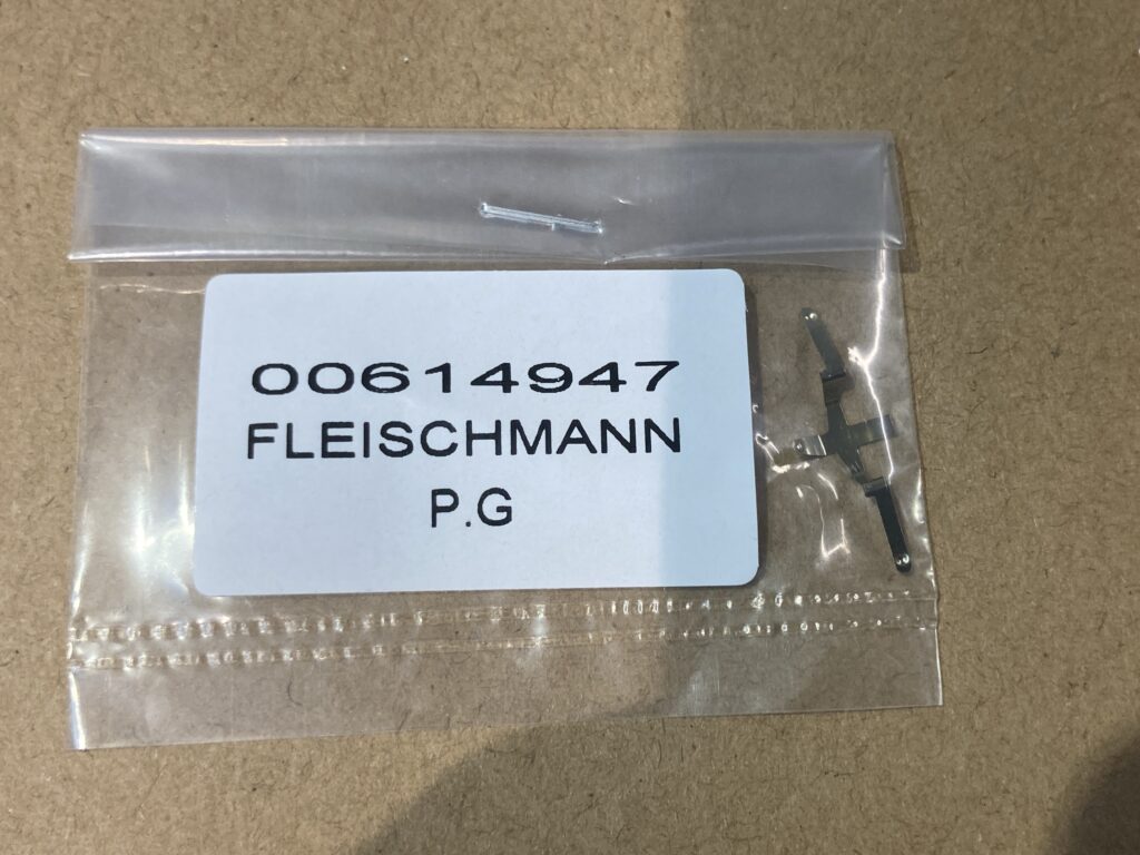Fleischmann 00614947 車輪室內照明接點